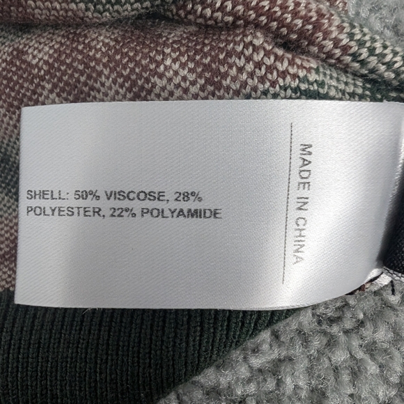 Retro Shirt - Picture 6 of 6